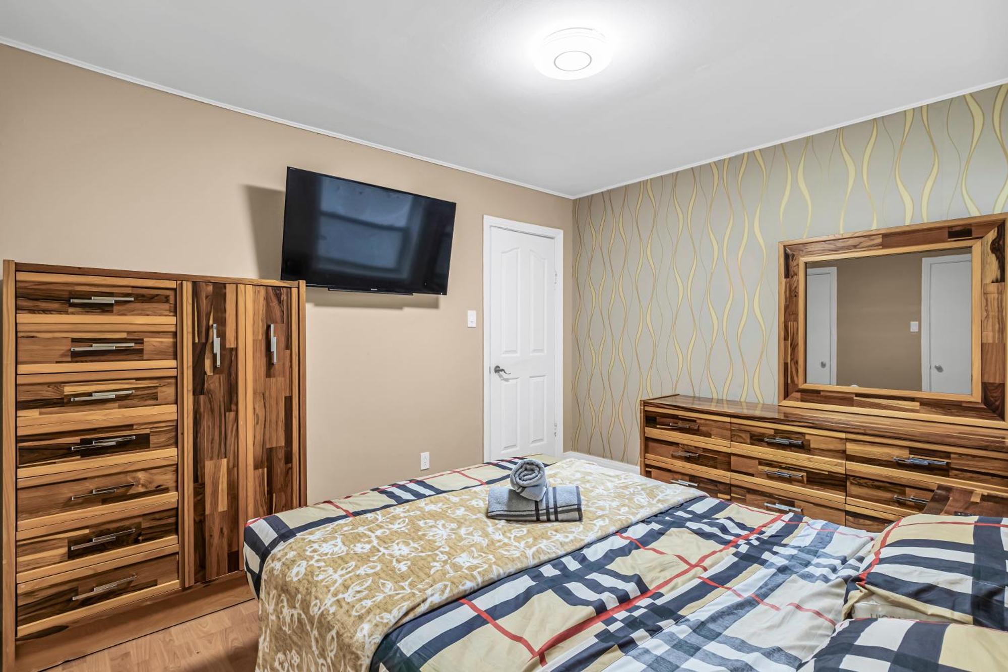 Beautiful 2 Bdr South Shore Montreal Longueuil Exterior photo